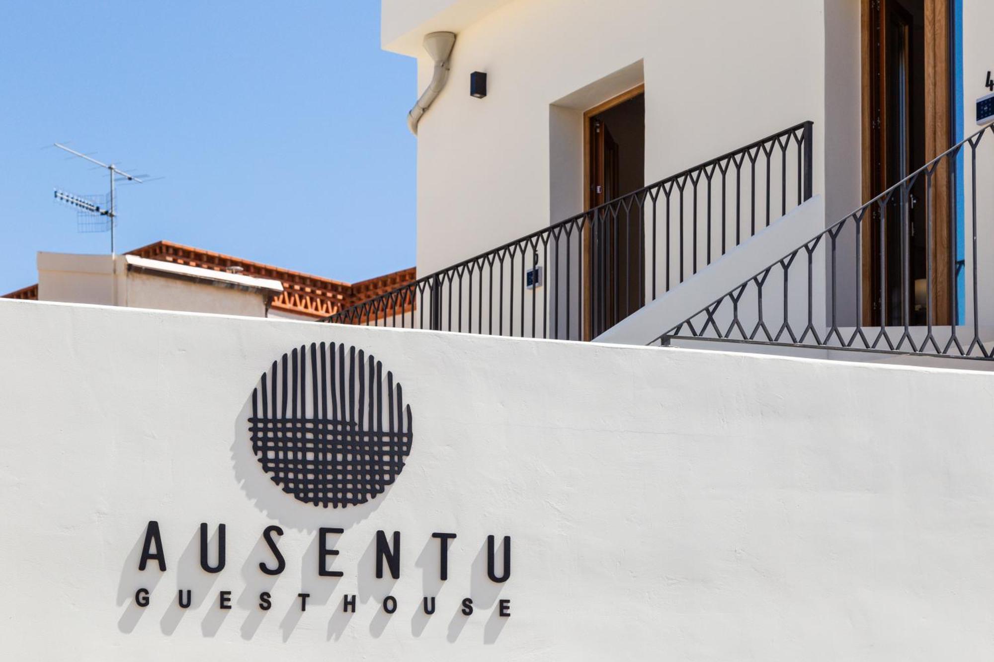 Ausentu Guest House 托尔托利 外观 照片